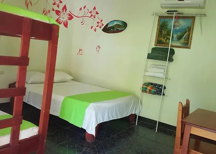 Hotel Termales El Guayacán 5*