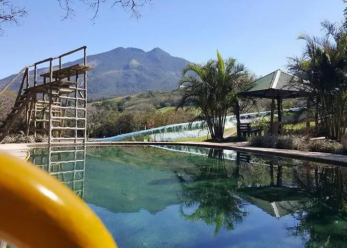 Termales El Guayacán 5*